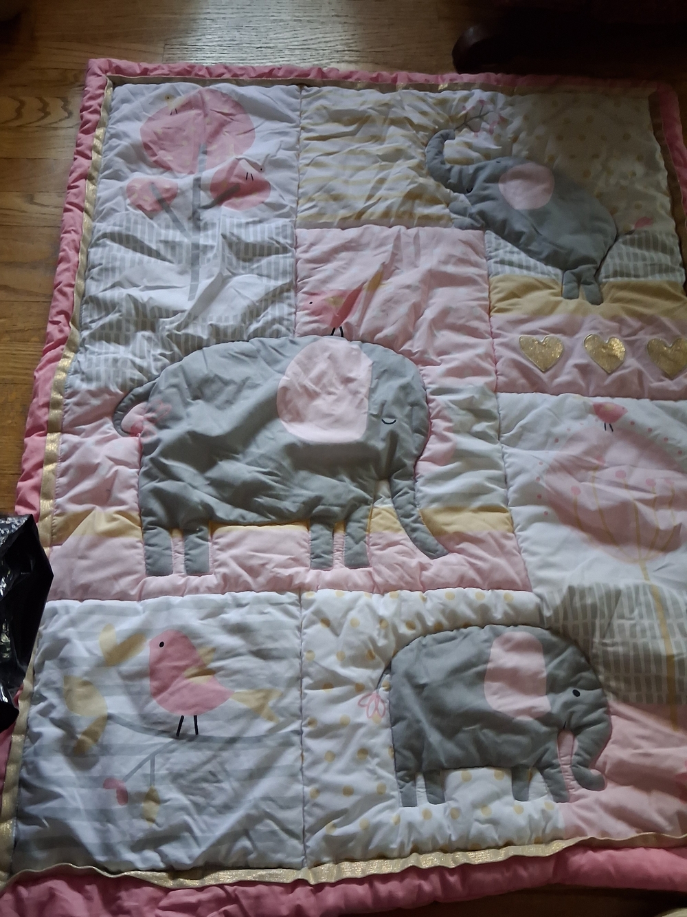 Pink & Gray Elephant Patchwork Quilt for Kids - Charming Nursery Bedding